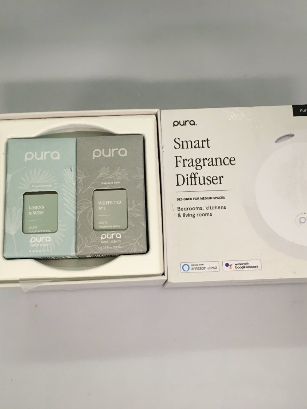 NEW Pura 4 Smart Home Fragrance Diffuser + White Tea No 1 and Linens & Surf
